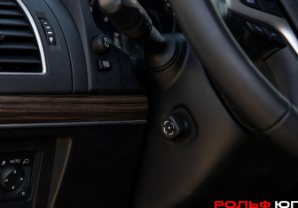 Подержанный автомобиль Toyota Land Cruiser Prado 2019 года (14 фото)