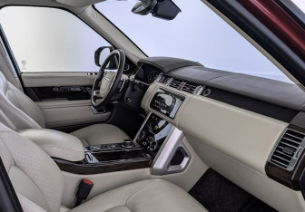 Подержанный автомобиль Land Rover Range Rover 2021 года (11 фото)