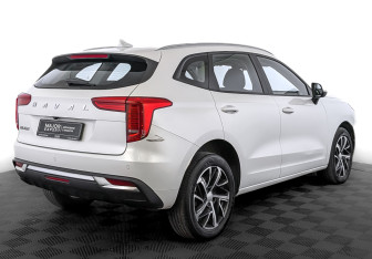 Подержанный автомобиль Haval Jolion 2022 года (5 фото)
