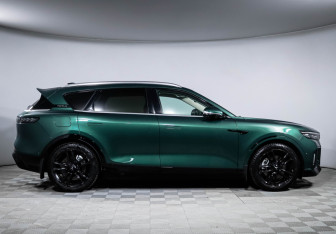 Подержанный автомобиль Voyah Free 2023 года (4 фото)