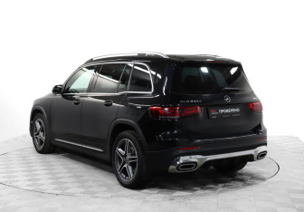 Подержанный автомобиль Mercedes-Benz GLB 2020 года (7 фото)
