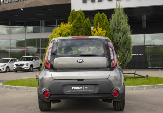 Подержанный автомобиль Kia Soul 2016 года (6 фото)