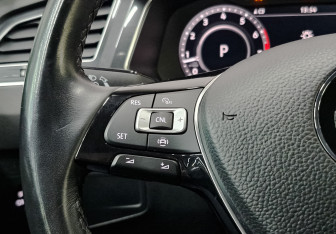 Подержанный автомобиль Volkswagen Tiguan 2018 года (26 фото)