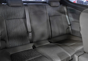 Подержанный автомобиль Opel Astra Hatchback 2012 года (11 фото)