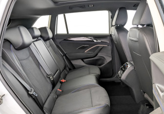 Новый Volkswagen Tiguan 2025 (12 фото)