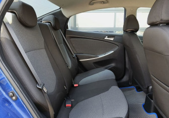 Подержанный автомобиль Hyundai Solaris Sedan 2013 года (19 фото)