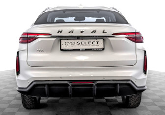 Подержанный автомобиль Haval F7x 2023 года (6 фото)