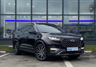 Подержанный автомобиль Chery Tiggo 8 Pro 2021 года (3 фото)