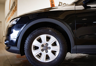 Подержанный автомобиль Audi Q3 2014 года (32 фото)