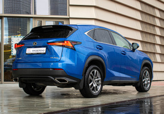 Подержанный автомобиль Lexus NX 2020 года (6 фото)