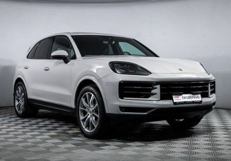 Подержанный автомобиль Porsche Cayenne 2024 года (3 фото)