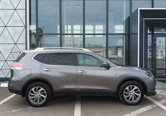 Подержанный автомобиль Nissan X-Trail 2018 года (4 фото)