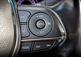 Подержанный автомобиль Toyota Camry Sedan 2018 года (26 фото)