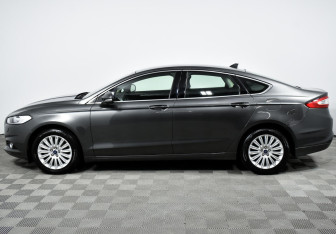 Подержанный автомобиль Ford Mondeo Sedan 2017 года (3 фото)