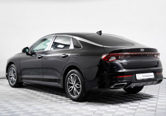 Подержанный автомобиль Kia K5 2020 года (7 фото)