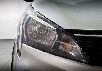 Подержанный автомобиль Kia Rio Hatchback 2021 года (16 фото)