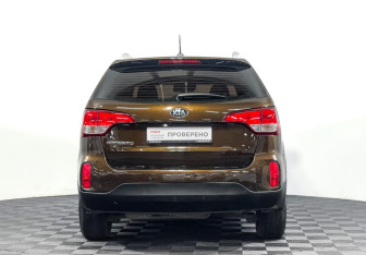 Подержанный автомобиль Kia Sorento 2020 года (6 фото)