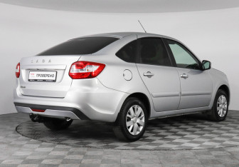 Подержанный автомобиль LADA (ВАЗ) Granta Liftback 2021 года (5 фото)