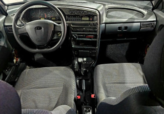 Подержанный автомобиль LADA (ВАЗ) 2115 2010 года (9 фото)