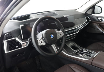 Новый BMW X5 2025 (12 фото)