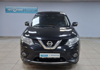 Подержанный автомобиль Nissan X-Trail 2017 года (2 фото)