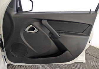 Подержанный автомобиль LADA (ВАЗ) Granta Sedan 2025 года (24 фото)