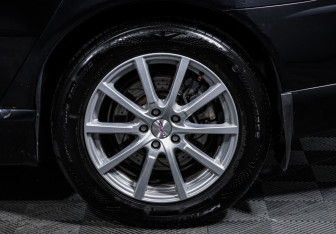 Подержанный автомобиль Volvo S80 2007 года (15 фото)