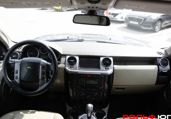Подержанный автомобиль Land Rover Discovery 2008 года (11 фото)