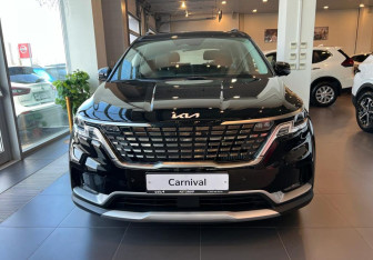 Новый Kia Carnival 2025 (2 фото)