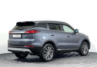 Подержанный автомобиль Geely Atlas Pro 2022 года (5 фото)