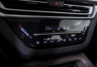 Подержанный автомобиль Changan CS35PLUS 2021 года (13 фото)