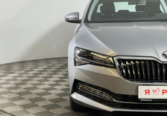 Новый Skoda Superb Liftback 2025 (3 фото)