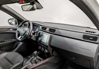 Подержанный автомобиль Renault Arkana 2021 года (11 фото)