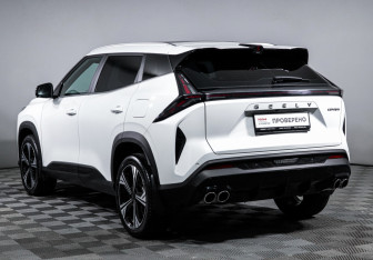 Подержанный автомобиль Geely Cityray 2024 года (7 фото)