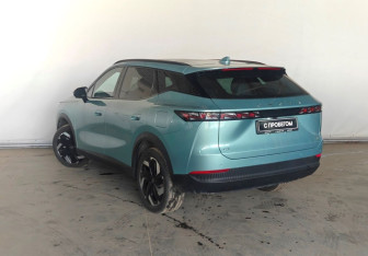 Подержанный автомобиль Omoda C7 2025 года (6 фото)