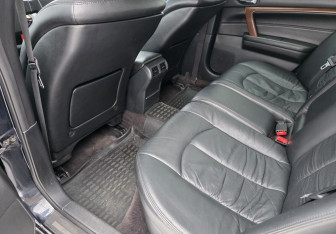 Подержанный автомобиль Nissan Teana 2007 года (10 фото)