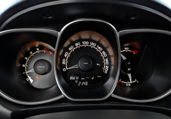 Подержанный автомобиль LADA (ВАЗ) Vesta Sedan 2021 года (16 фото)