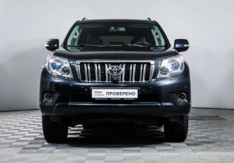 Подержанный автомобиль Toyota Land Cruiser Prado 2012 года (2 фото)