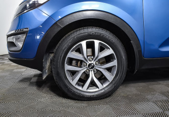 Подержанный автомобиль Kia Sportage 2015 года (7 фото)
