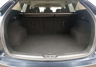 Подержанный автомобиль Mazda CX-5 2021 года (13 фото)