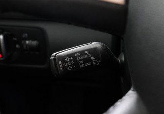 Подержанный автомобиль Audi A3 Hatchback 2012 года (14 фото)