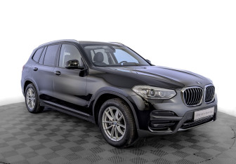Подержанный автомобиль BMW X3 2021 года (3 фото)