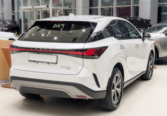 Новый Lexus RX 2025 (5 фото)