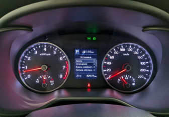 Подержанный автомобиль Kia Rio Hatchback 2020 года (25 фото)