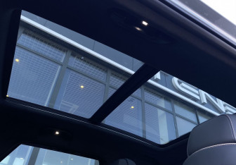 Подержанный автомобиль Jaecoo J8 2024 года (33 фото)