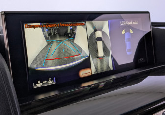 Подержанный автомобиль Lexus LX 2021 года (29 фото)