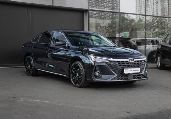 Подержанный автомобиль Chery Arrizo 8 2023 года (3 фото)