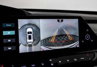 Подержанный автомобиль Changan UNI-K 2023 года (14 фото)