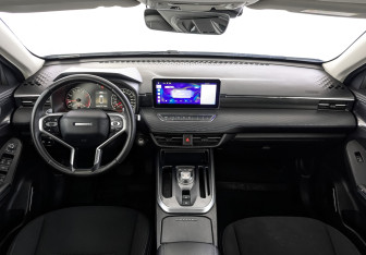 Подержанный автомобиль Haval Jolion 2022 года (14 фото)