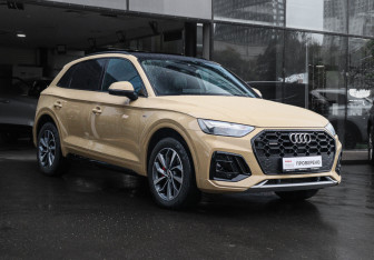 Подержанный автомобиль Audi Q5 2025 года (3 фото)